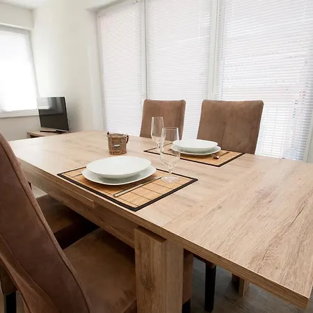 50230... Apartament *